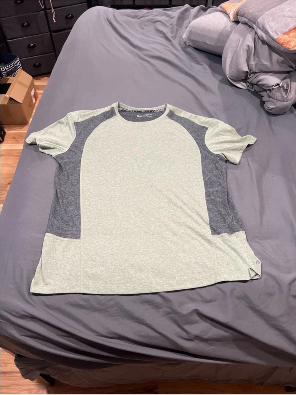 Under Armour Light Green and Charcoal Short Sleeve Performance Tee